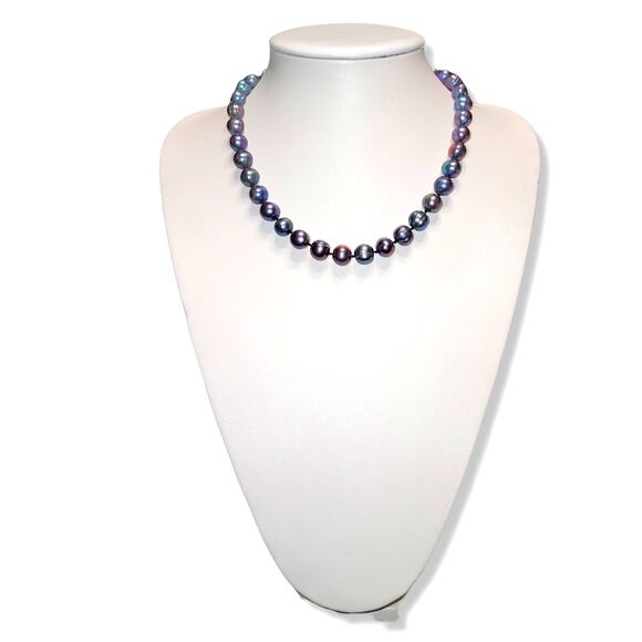 Genuine Round Circlet Peacock Black Cultured Pearls Hand tied 18" - Picture 1 of 5